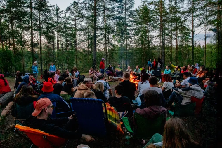 Guitar Camping